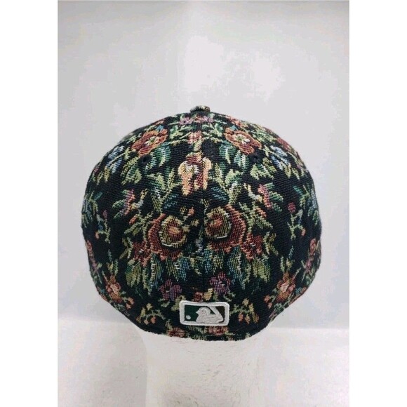 Kith Exclusive New Era X Astros Floral Tapestry Waldorf Fitted Hat Rare 7 3/8 - Picture 4 of 6